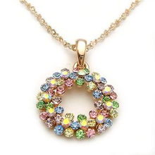 伊泰蓮娜麗晶合金項(xiàng)鏈 彩色花環(huán)中的金銀詩篇